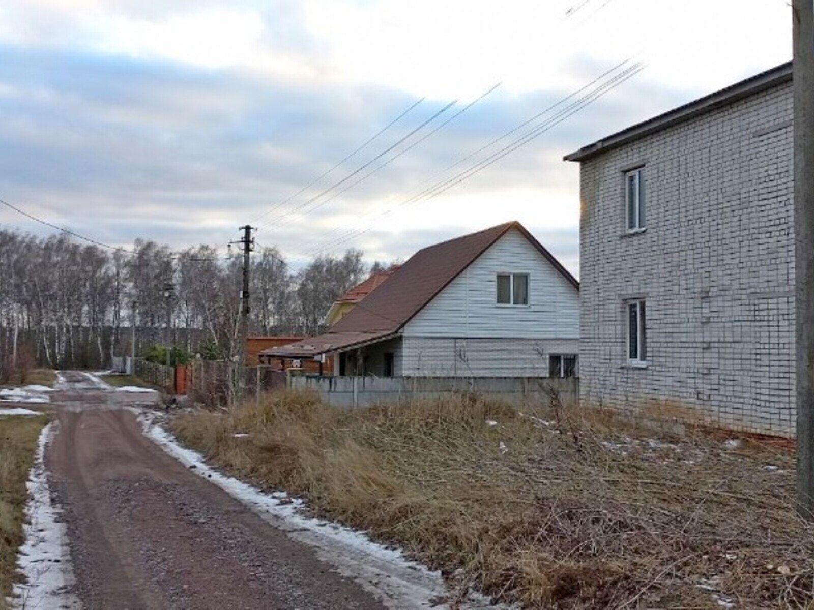 двухэтажный дом с мансардой, 190 кв. м, кирпич. Продажа в Старом Белоусе фото 1