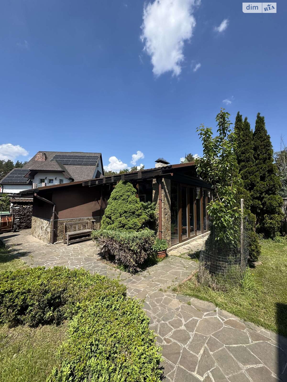 двоповерховий будинок з гаражем, 248.1 кв. м, цегла. Продаж в Чернігові, район Яловщина фото 1 двоповерховий будинок з гаражем, 248.1 кв. м, цегла. Продаж в Чернігові, район Яловщина фото 1