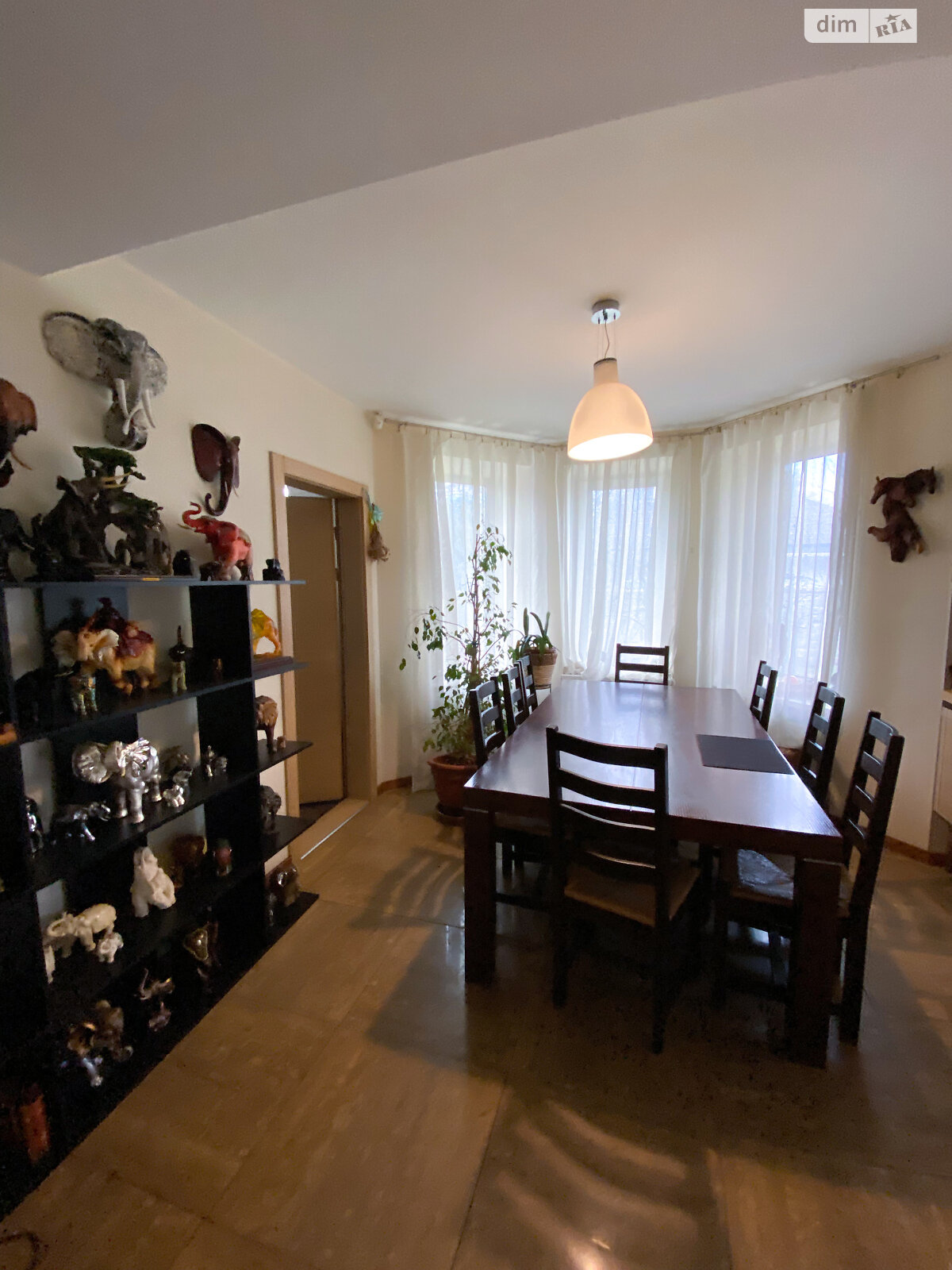 двоповерховий будинок з гаражем, 248.1 кв. м, цегла. Продаж в Чернігові, район Яловщина фото 1 двоповерховий будинок з гаражем, 248.1 кв. м, цегла. Продаж в Чернігові, район Яловщина фото 1
