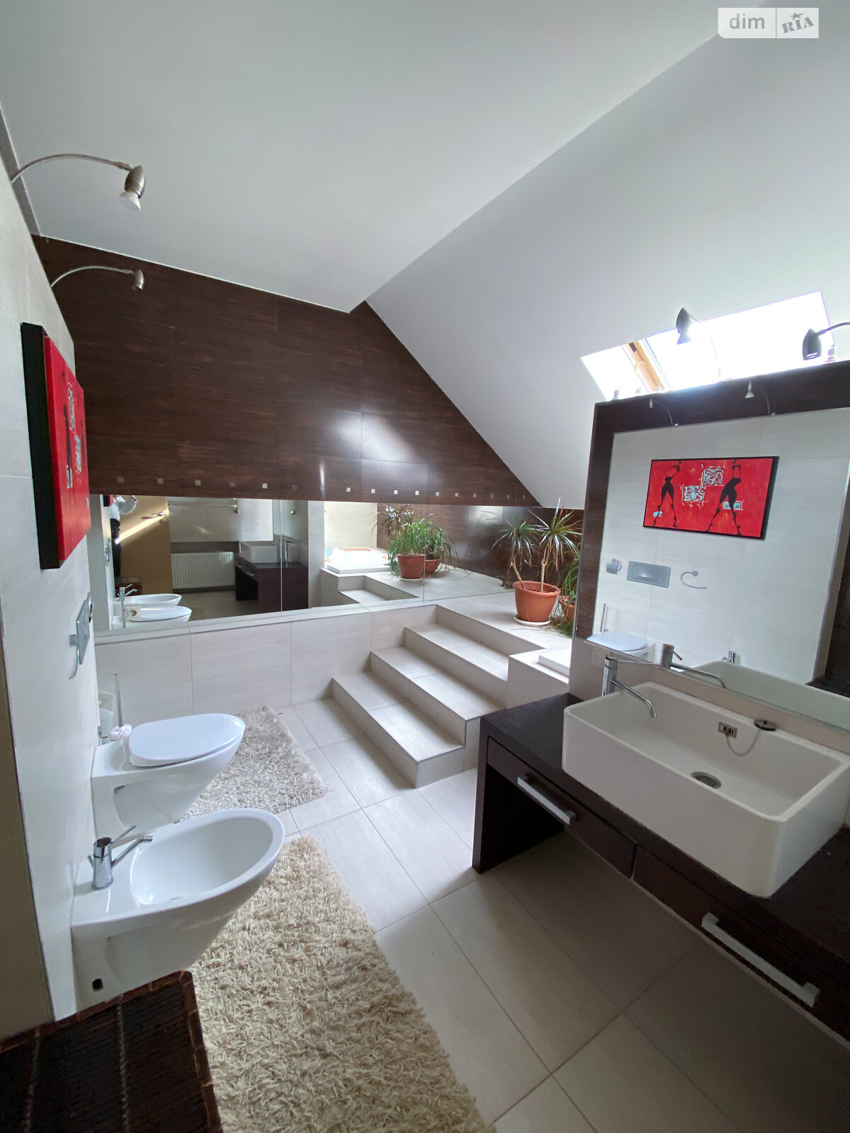 двоповерховий будинок з гаражем, 248.1 кв. м, цегла. Продаж в Чернігові, район Яловщина фото 1 двоповерховий будинок з гаражем, 248.1 кв. м, цегла. Продаж в Чернігові, район Яловщина фото 1