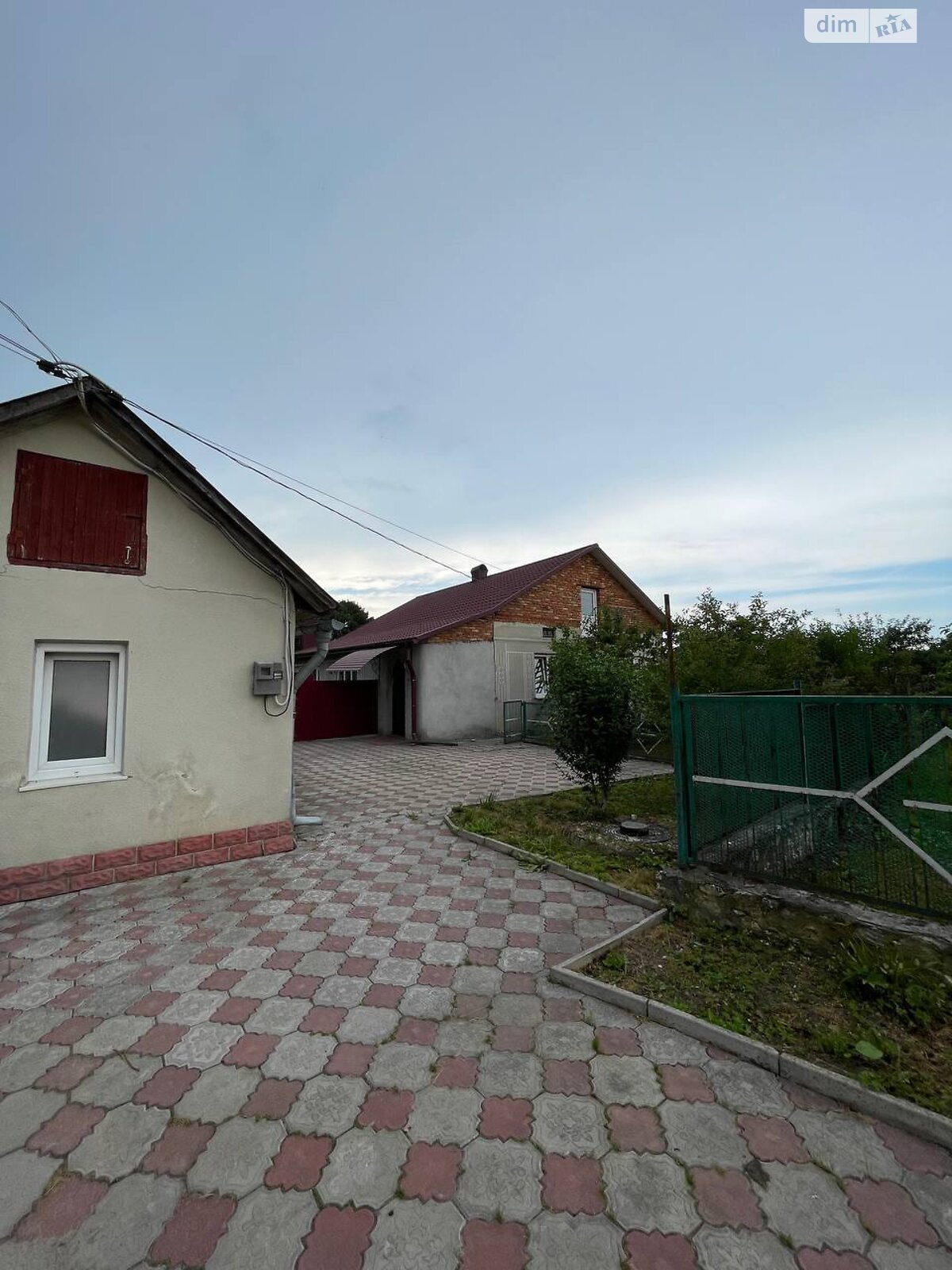 одноповерховий будинок з гаражем, 75 кв. м, цегла. Продаж у Чернихівці фото 1