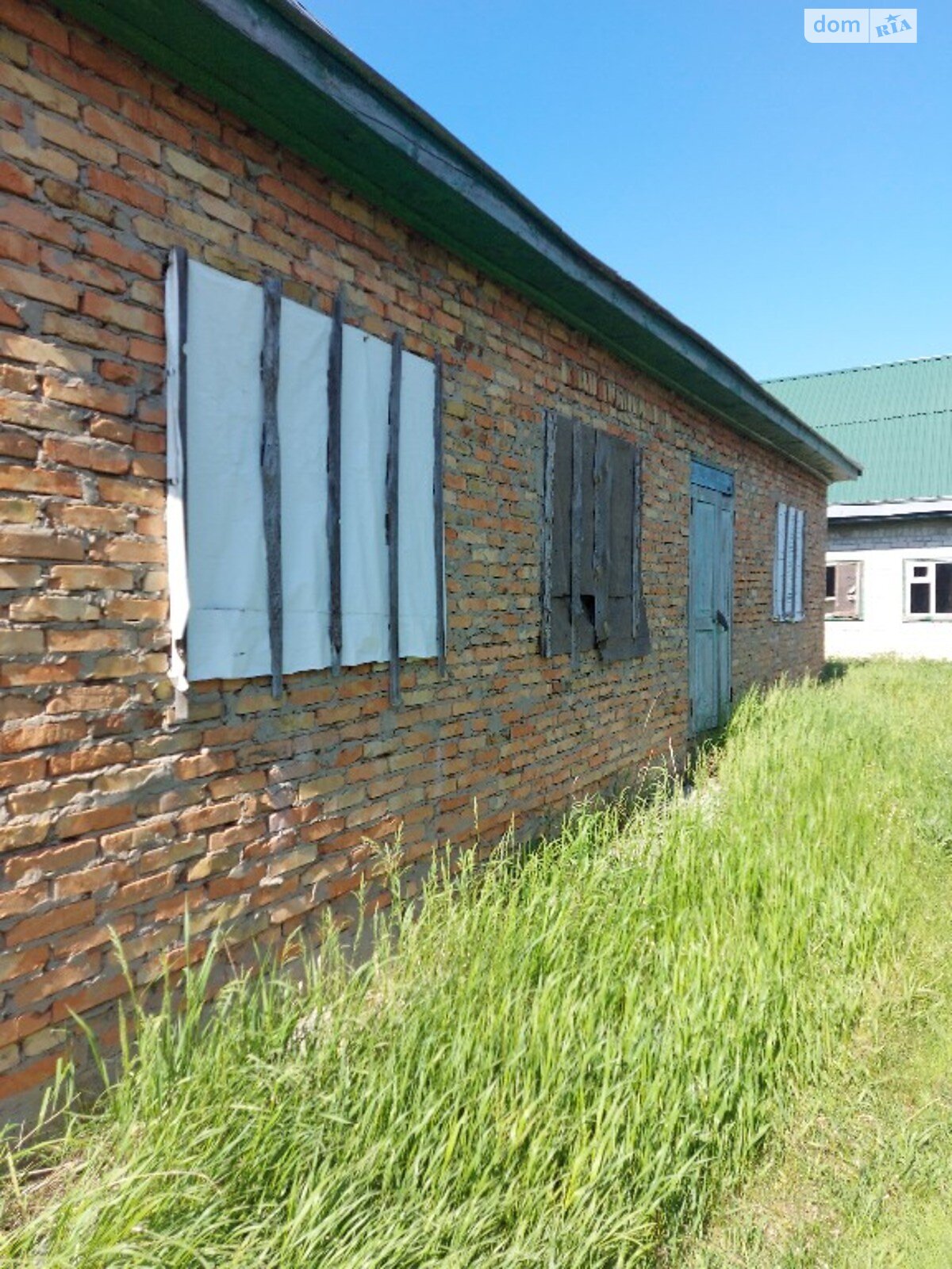 одноэтажный дом с гаражом, 102.9 кв. м, кирпич. Продажа в Чернобае район Чернобай фото 1 одноэтажный дом с гаражом, 102.9 кв. м, кирпич. Продажа в Чернобае район Чернобай фото 1