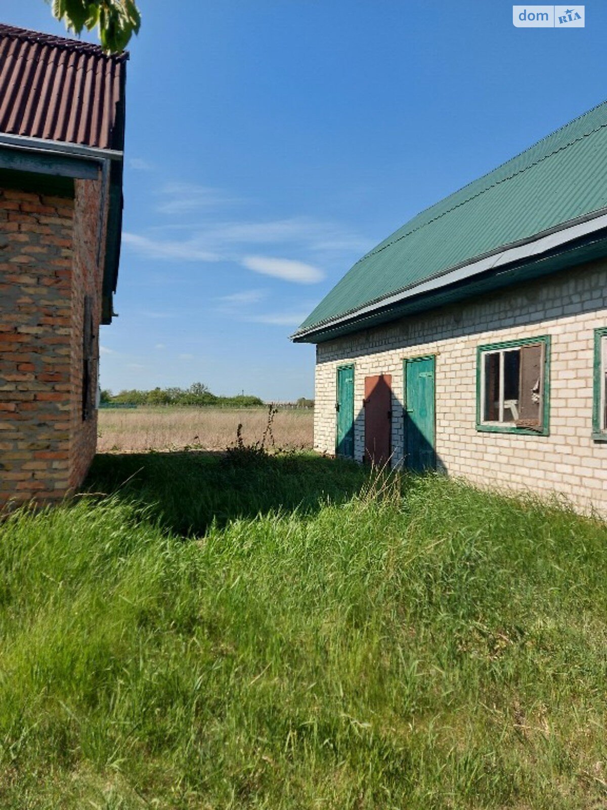 одноэтажный дом с гаражом, 102.9 кв. м, кирпич. Продажа в Чернобае район Чернобай фото 1 одноэтажный дом с гаражом, 102.9 кв. м, кирпич. Продажа в Чернобае район Чернобай фото 1