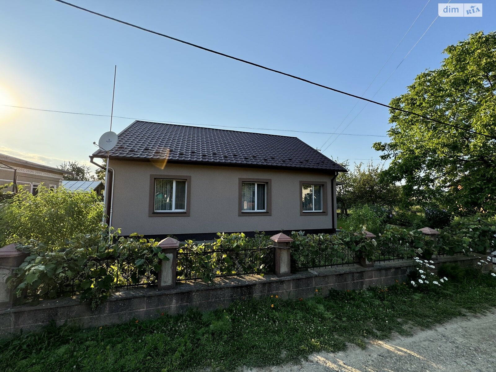одноэтажный дом с гаражом, 96 кв. м, кирпич. Продажа в Черногузах фото 1 одноэтажный дом с гаражом, 96 кв. м, кирпич. Продажа в Черногузах фото 1