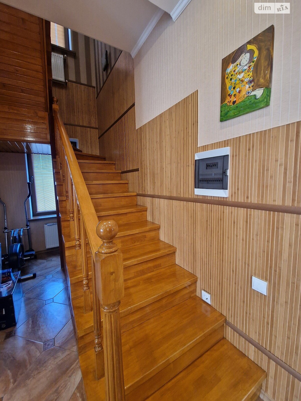 двухэтажный дом с гаражом, 213.3 кв. м, ракушечник (ракушняк). Продажа в Черноморске фото 1