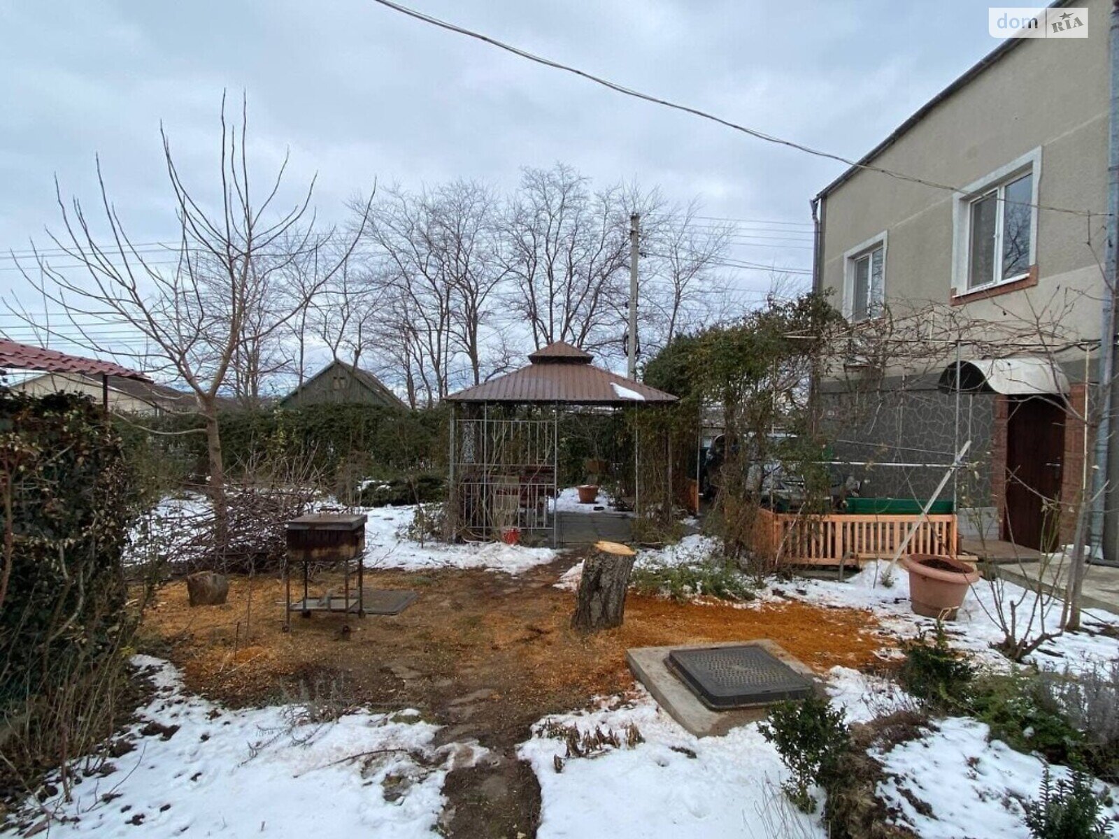двоповерховий будинок бесідка, 106 кв. м, шлакобетон. Продаж у Олександрівці фото 1 двоповерховий будинок бесідка, 106 кв. м, шлакобетон. Продаж у Олександрівці фото 1