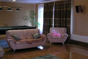 двухэтажный дом, 244 кв. м, кирпич. Продажа в Александровке фото 2