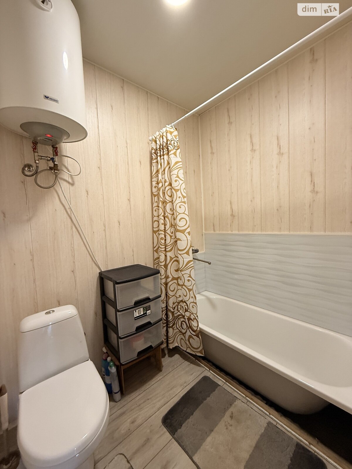 двухэтажный дом с гаражом, 130 кв. м, кирпич. Продажа в Великодолинском фото 1