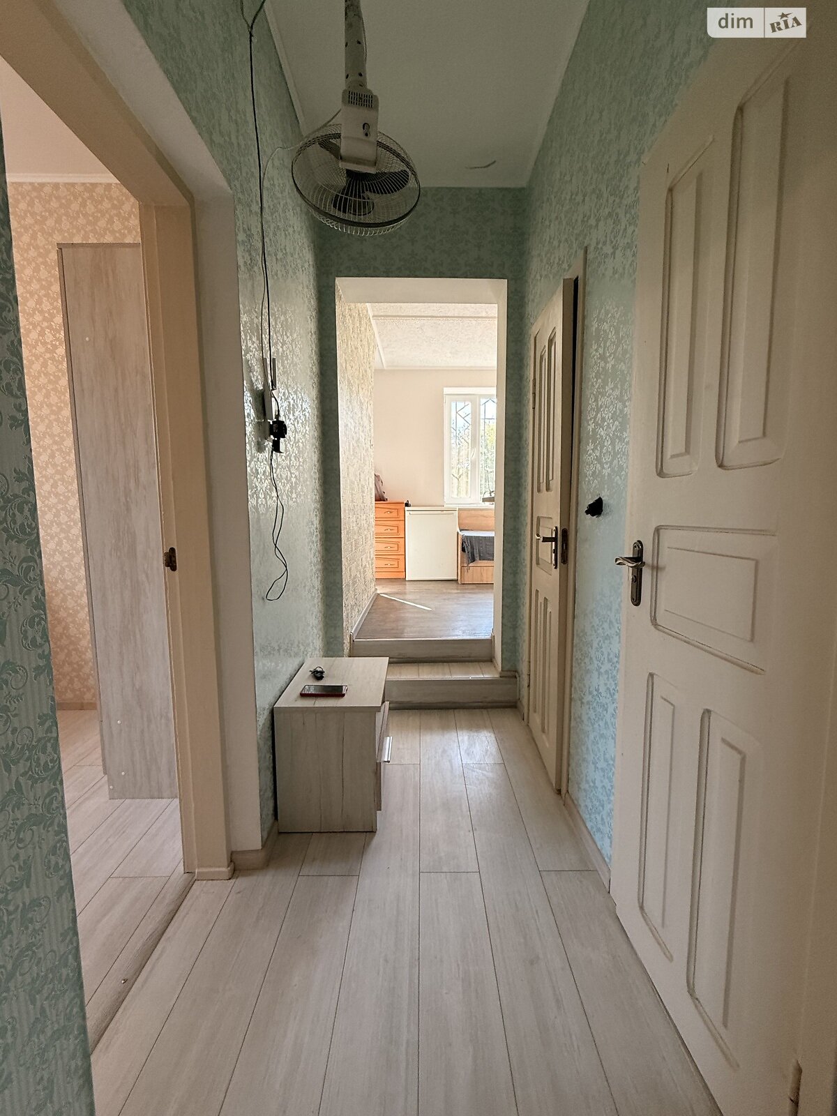 двухэтажный дом с гаражом, 130 кв. м, кирпич. Продажа в Великодолинском фото 1