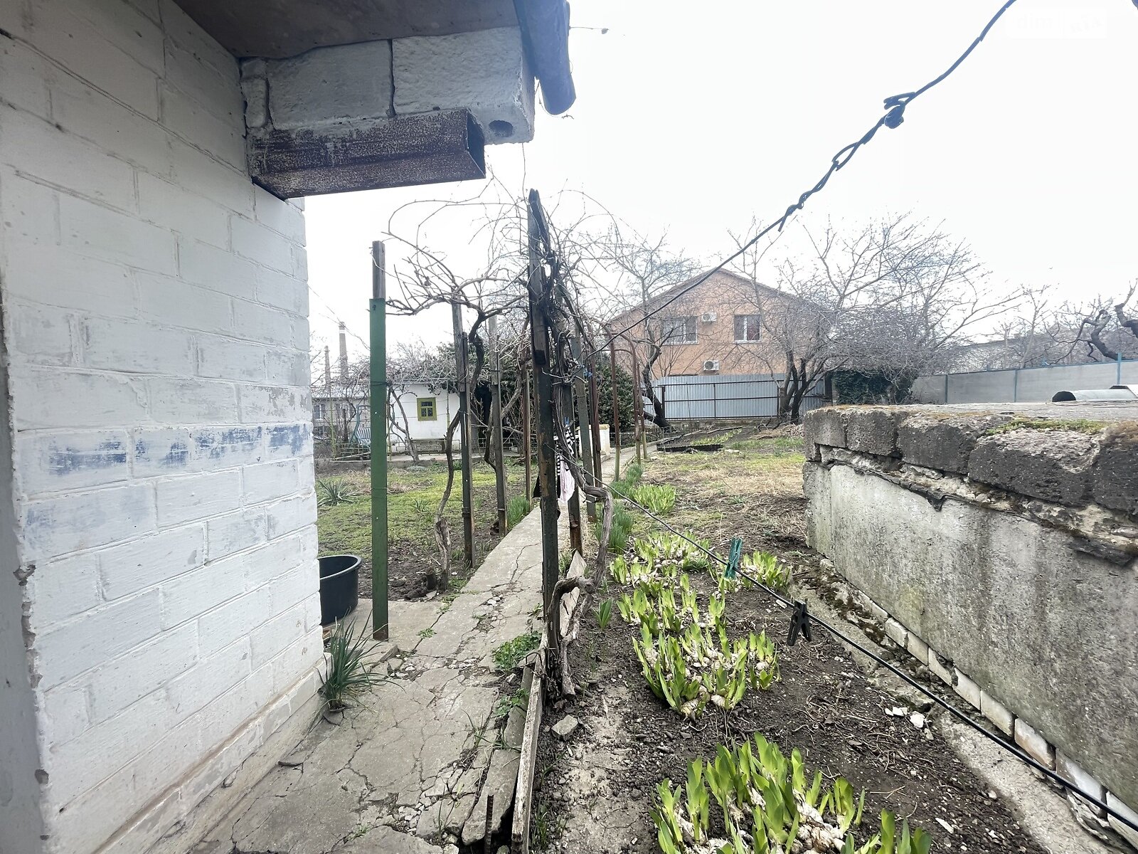 одноэтажный дом с отоплением, 24.5 кв. м, кирпич. Продажа в Черноморске район Ильичевск фото 1 одноэтажный дом с отоплением, 24.5 кв. м, кирпич. Продажа в Черноморске район Ильичевск фото 1