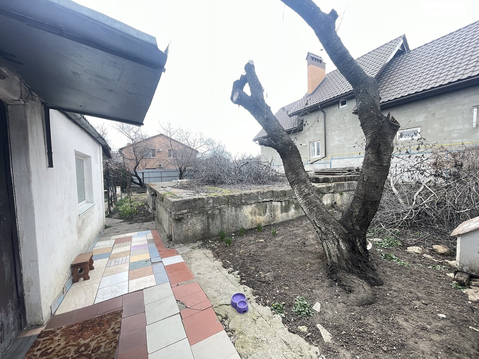 одноэтажный дом с отоплением, 24.5 кв. м, кирпич. Продажа в Черноморске район Ильичевск фото 1 одноэтажный дом с отоплением, 24.5 кв. м, кирпич. Продажа в Черноморске район Ильичевск фото 1