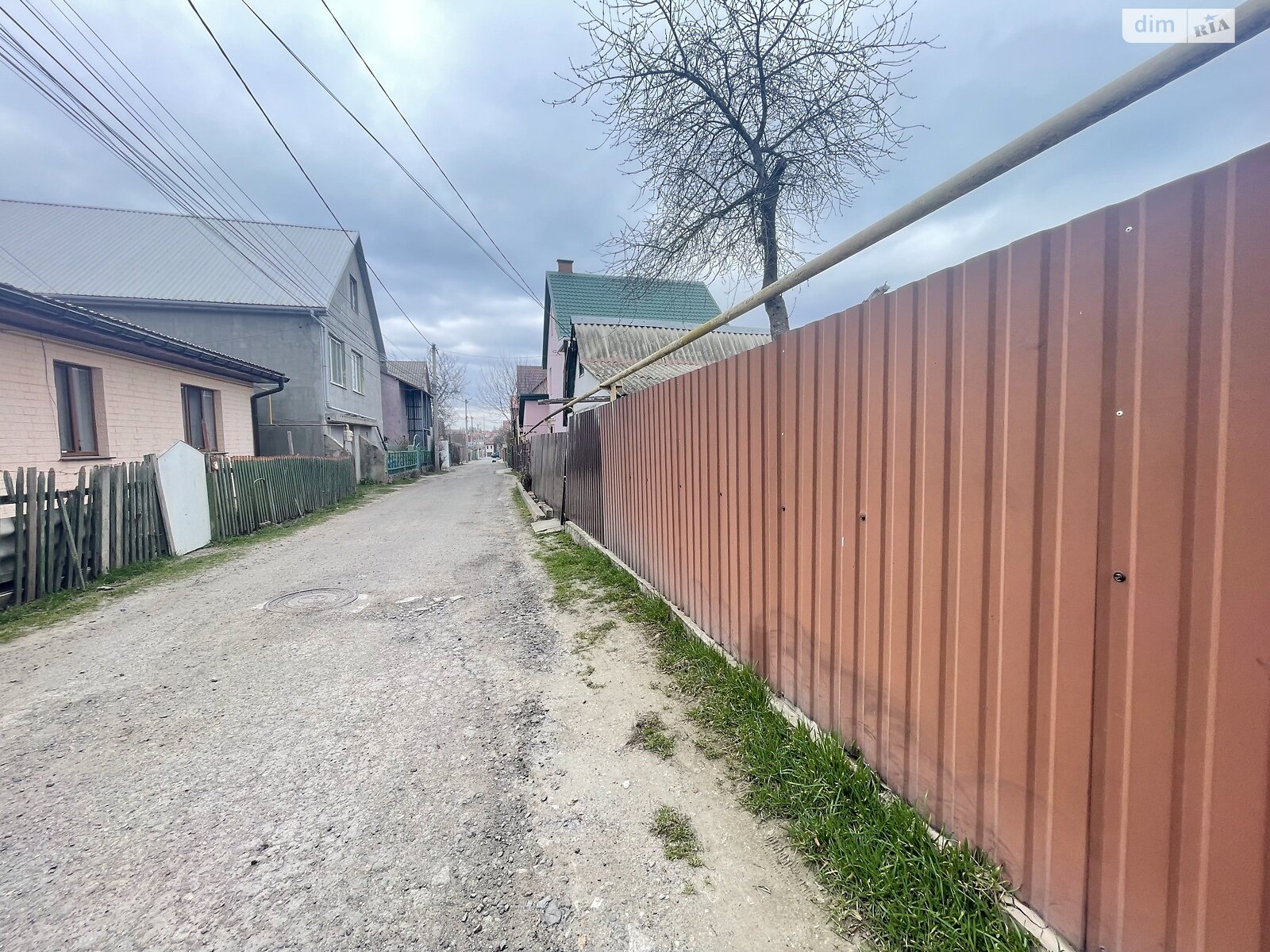 одноэтажный дом с отоплением, 24.5 кв. м, кирпич. Продажа в Черноморске район Ильичевск фото 1 одноэтажный дом с отоплением, 24.5 кв. м, кирпич. Продажа в Черноморске район Ильичевск фото 1