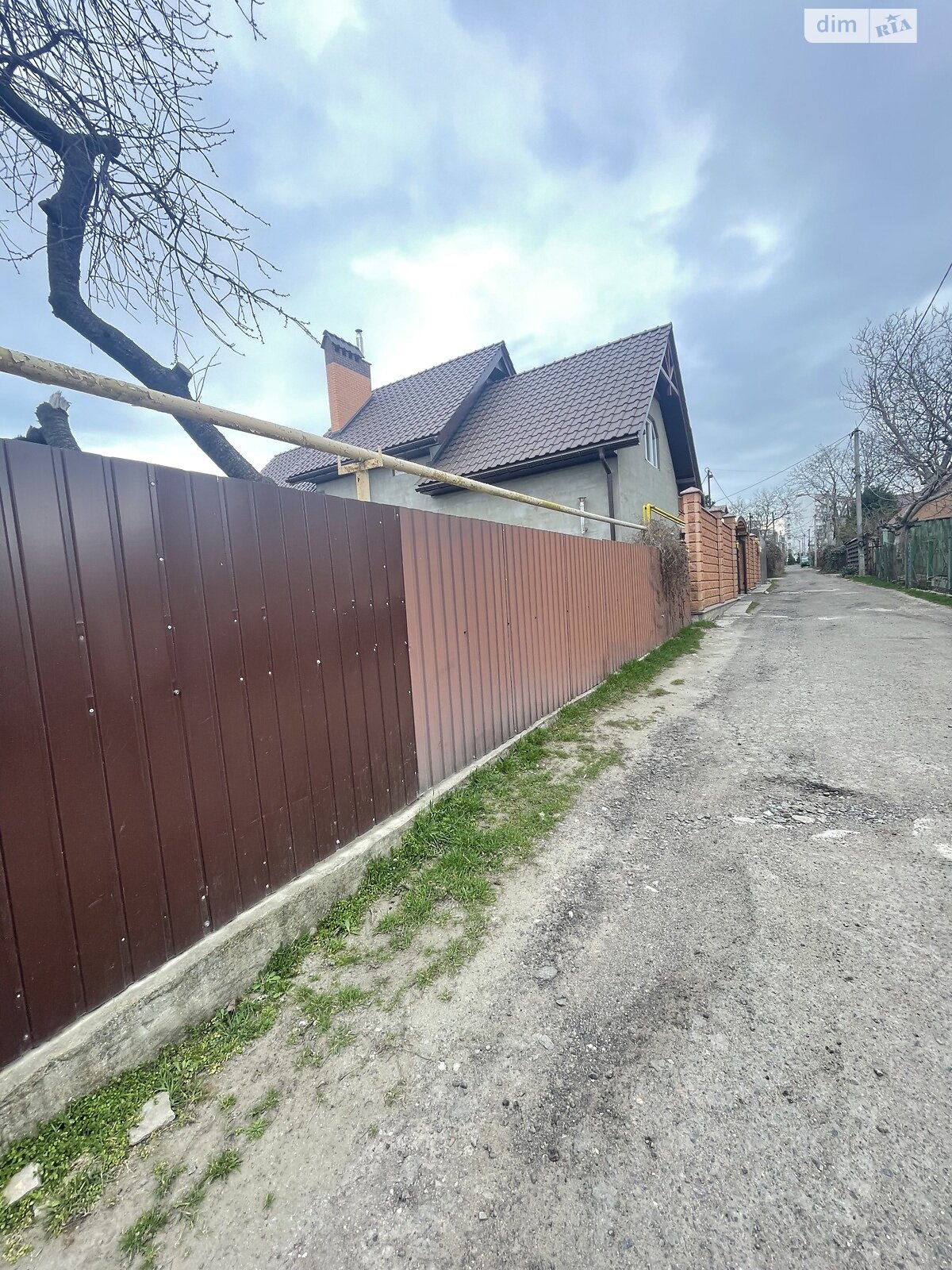 одноэтажный дом с отоплением, 24.5 кв. м, кирпич. Продажа в Черноморске район Ильичевск фото 1 одноэтажный дом с отоплением, 24.5 кв. м, кирпич. Продажа в Черноморске район Ильичевск фото 1