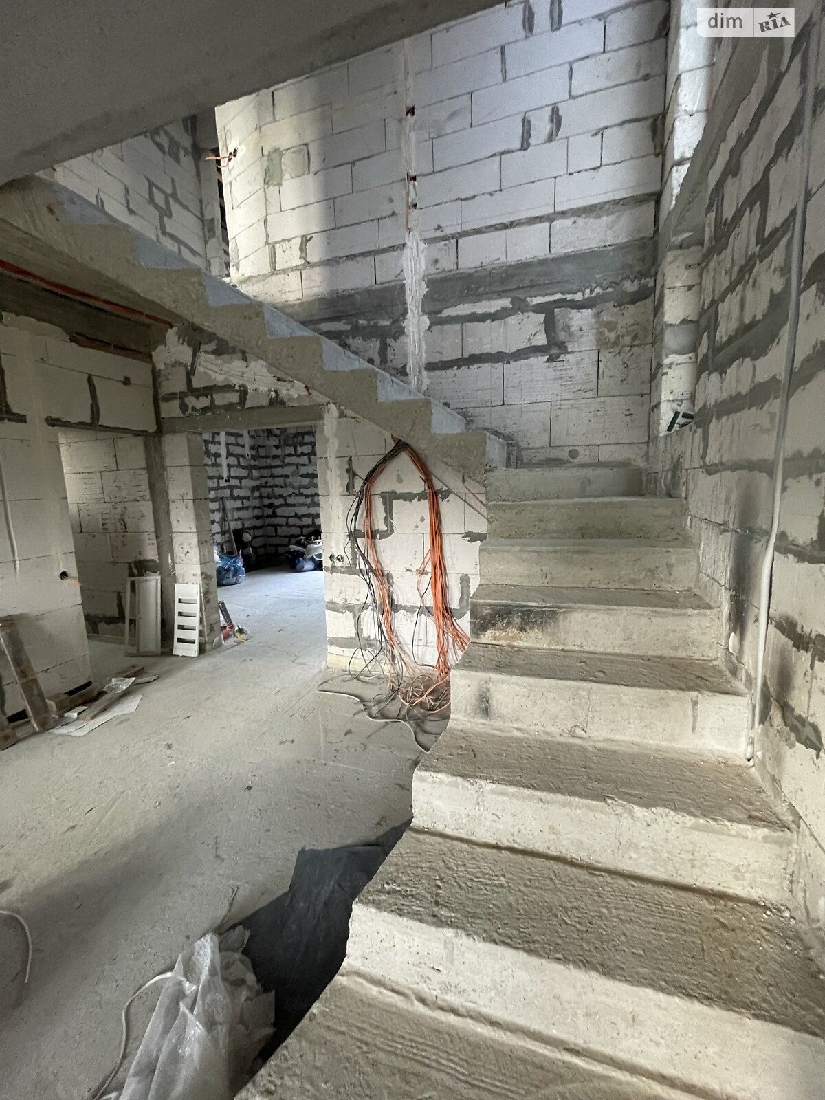 двухэтажный дом, 136.4 кв. м, газобетон. Продажа в Молодежном фото 1