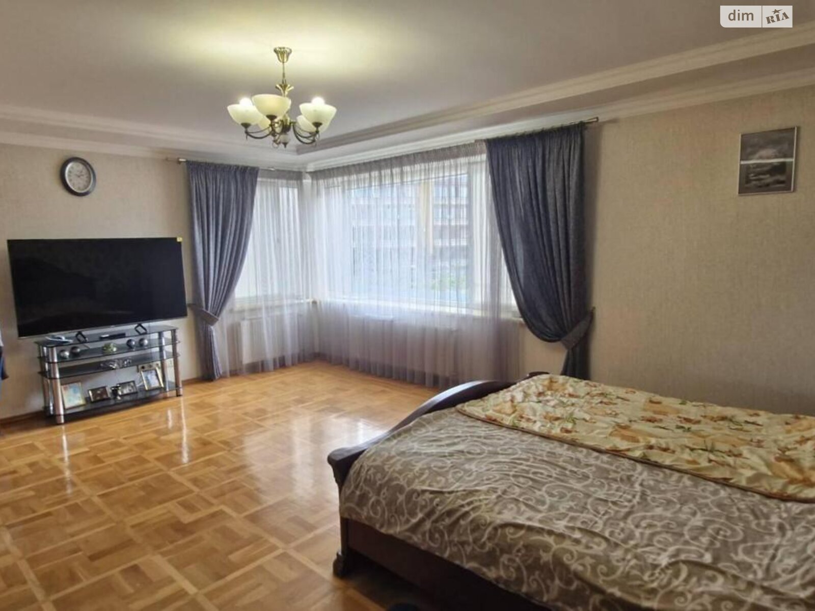 двухэтажный дом, 339 кв. м, кирпич. Продажа в Черноморске район Ильичевск фото 1 двухэтажный дом, 339 кв. м, кирпич. Продажа в Черноморске район Ильичевск фото 1