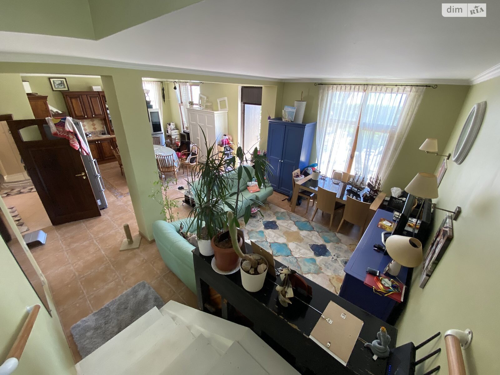 трехэтажный дом с балконом, 220 кв. м, кирпич. Продажа в Черноморске район Ильичевск фото 1 трехэтажный дом с балконом, 220 кв. м, кирпич. Продажа в Черноморске район Ильичевск фото 1