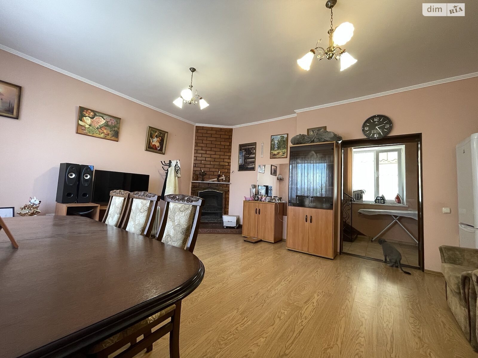 двухэтажный дом с балконом, 130 кв. м, кирпич. Продажа в Черноморске фото 1 двухэтажный дом с балконом, 130 кв. м, кирпич. Продажа в Черноморске фото 1