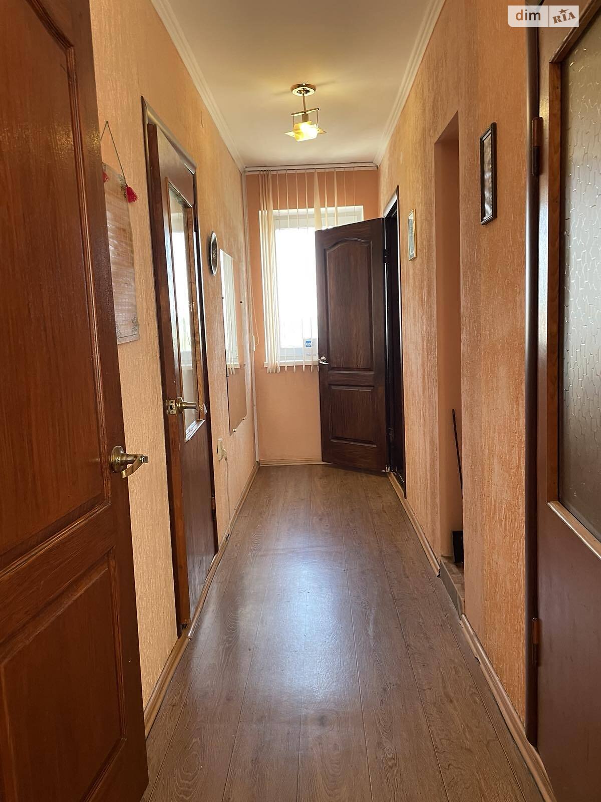 двухэтажный дом с балконом, 130 кв. м, кирпич. Продажа в Черноморске фото 1 двухэтажный дом с балконом, 130 кв. м, кирпич. Продажа в Черноморске фото 1