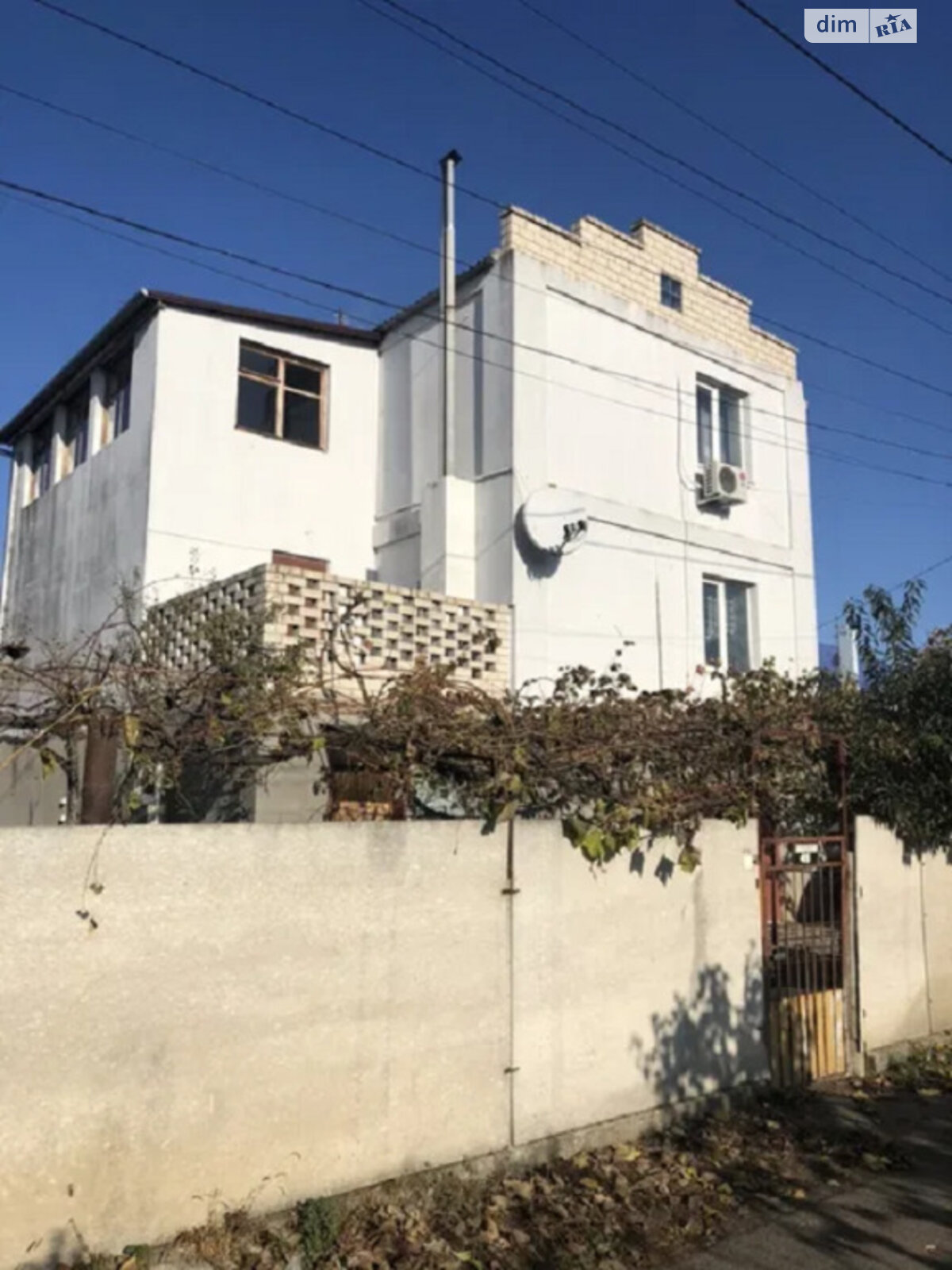 двухэтажный дом, 168 кв. м, кирпич. Продажа в Черноморске район Молодежное фото 1