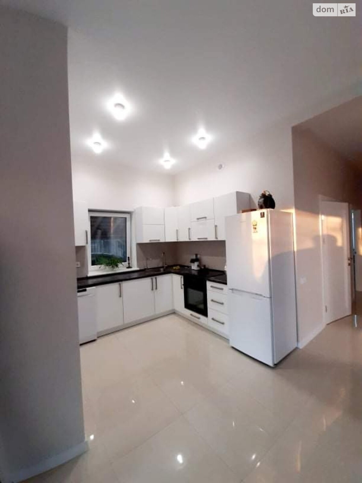одноповерховий будинок з опаленням, 95 кв. м, цегла. Продаж в Чорноморську, район Молодіжне фото 1 одноповерховий будинок з опаленням, 95 кв. м, цегла. Продаж в Чорноморську, район Молодіжне фото 1