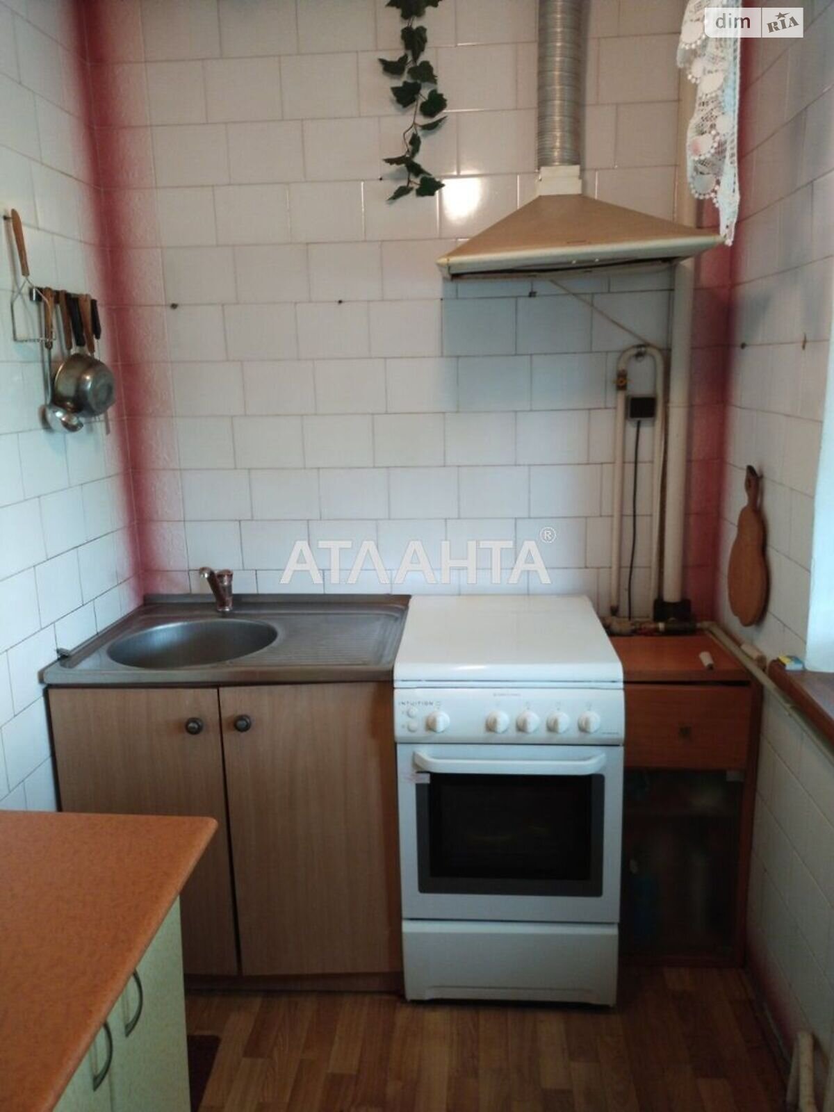 двухэтажный дом, 101 кв. м, кирпич. Продажа в Черноморске фото 1