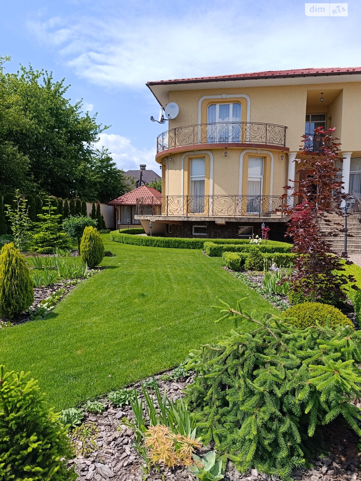 двухэтажный дом с верандой, 386 кв. м, кирпич. Продажа в Черновцах район Чагор Глыбоцкий фото 1