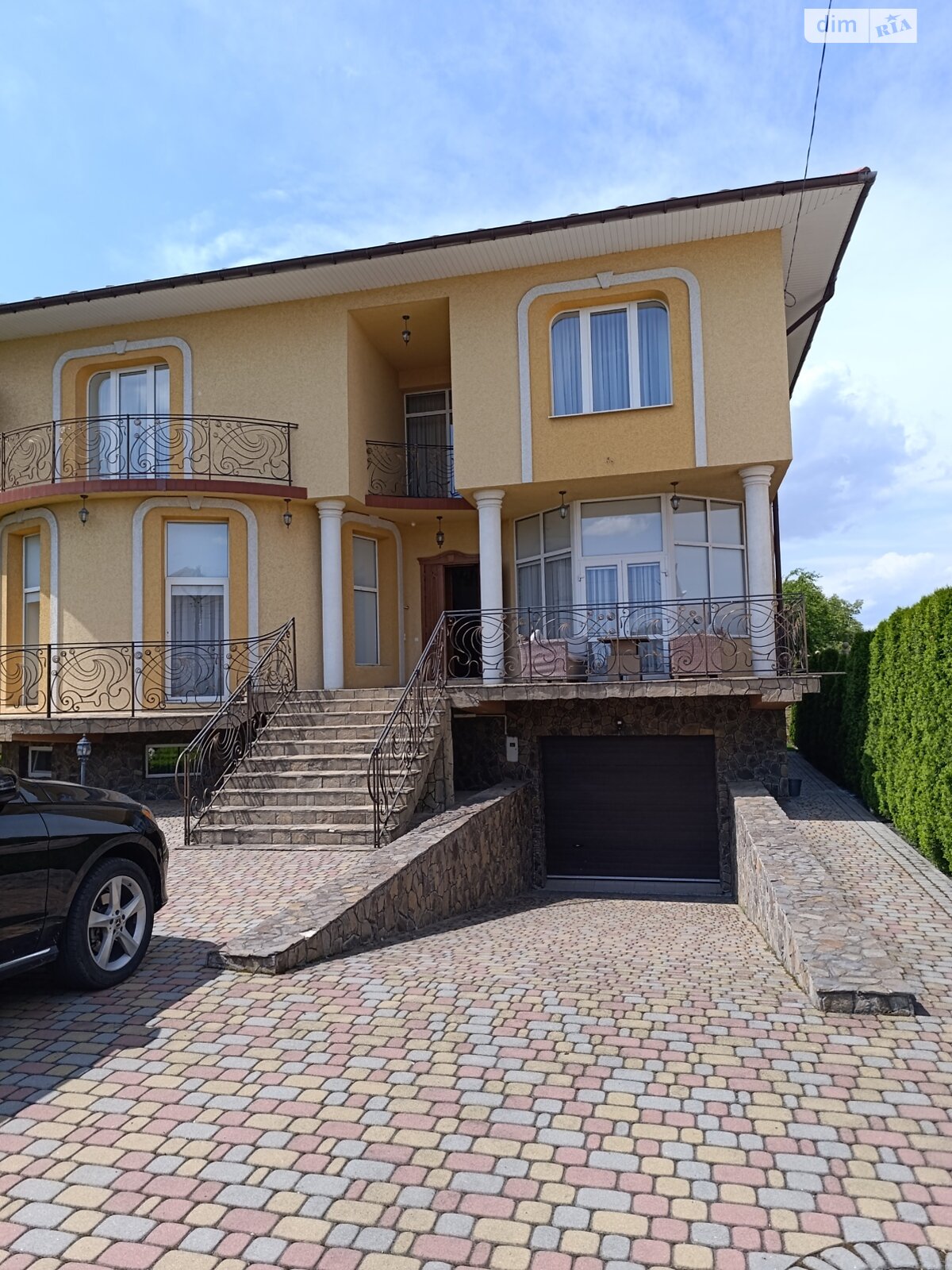 двухэтажный дом с верандой, 386 кв. м, кирпич. Продажа в Черновцах район Чагор Глыбоцкий фото 1