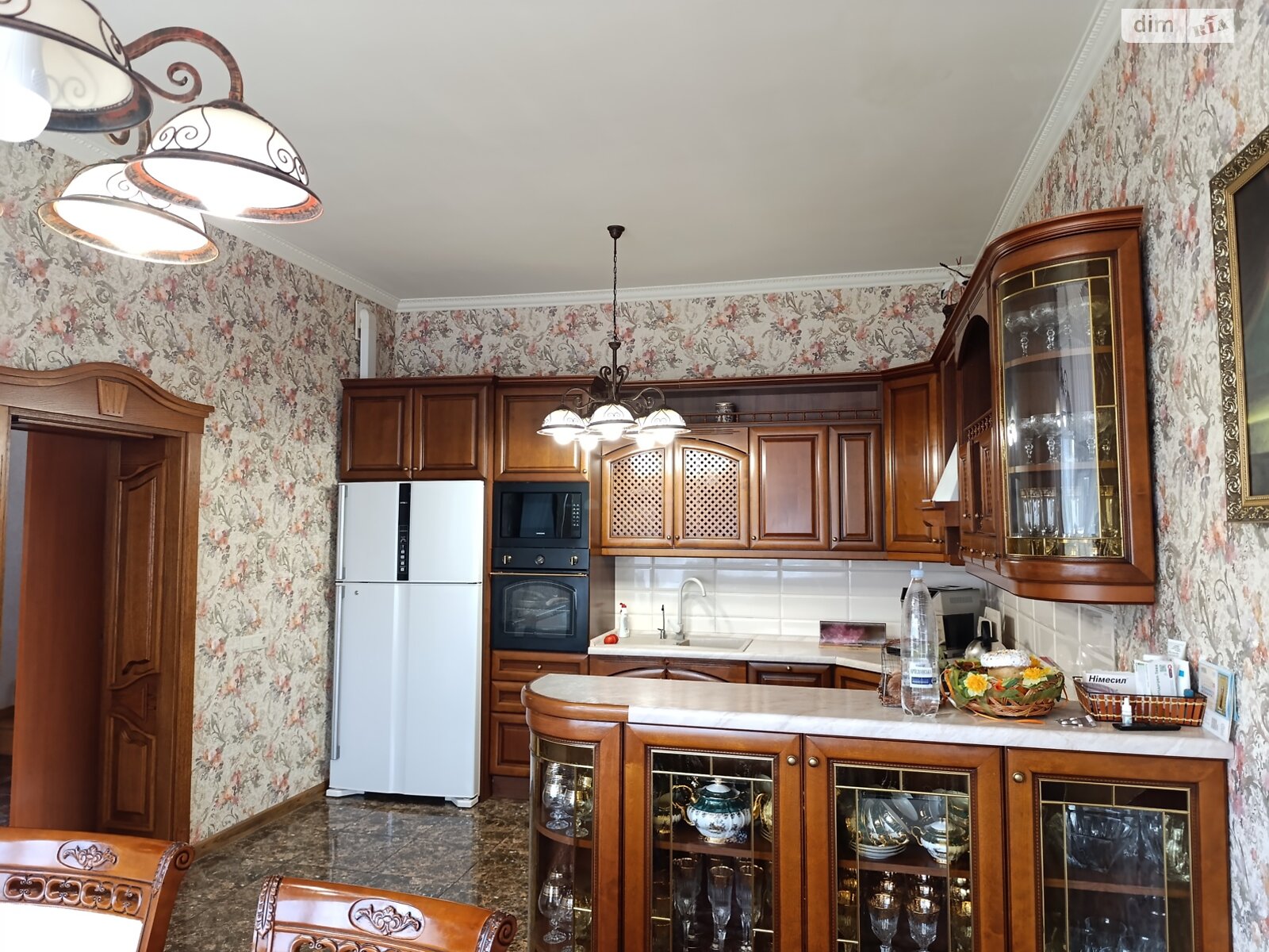 двухэтажный дом с верандой, 386 кв. м, кирпич. Продажа в Черновцах район Чагор Глыбоцкий фото 1