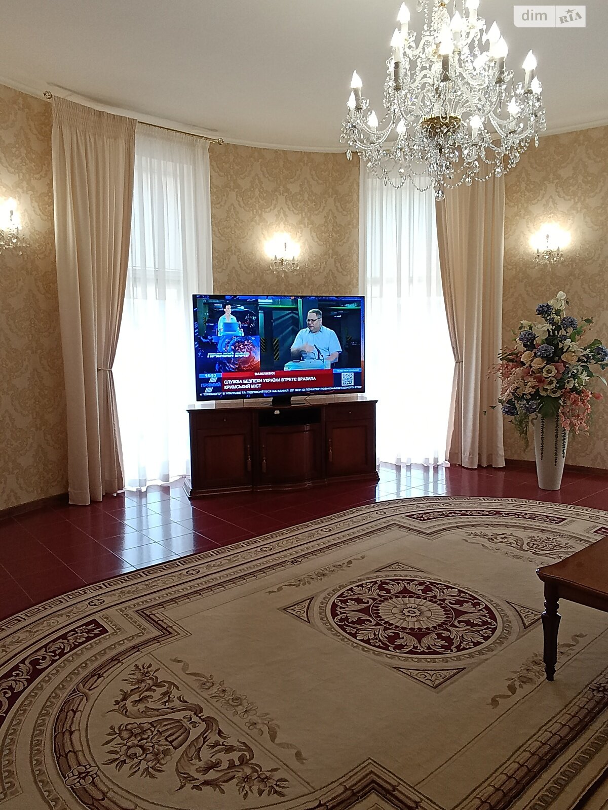 двухэтажный дом с верандой, 386 кв. м, кирпич. Продажа в Черновцах район Чагор Глыбоцкий фото 1