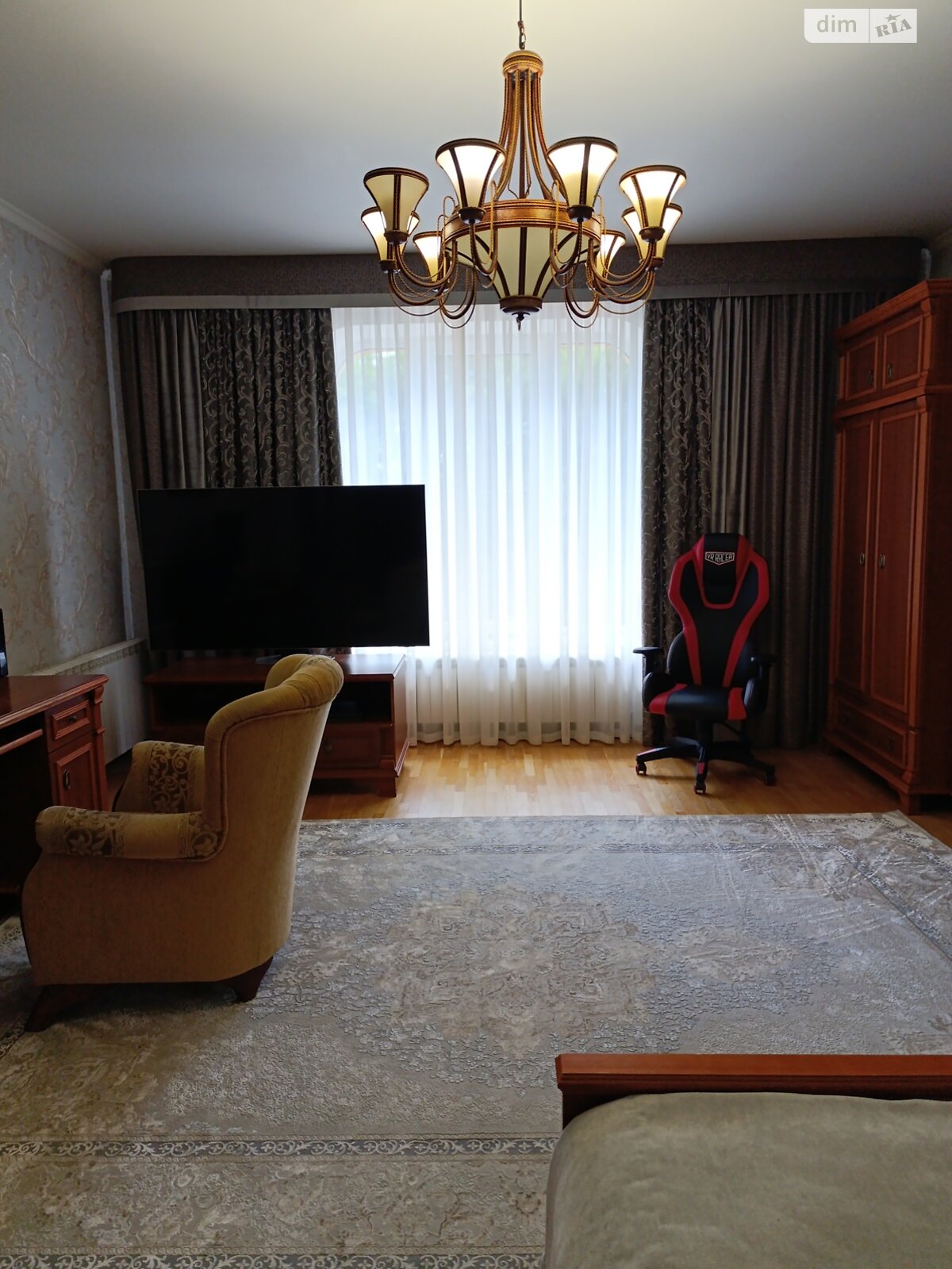 двухэтажный дом с верандой, 386 кв. м, кирпич. Продажа в Черновцах район Чагор Глыбоцкий фото 1