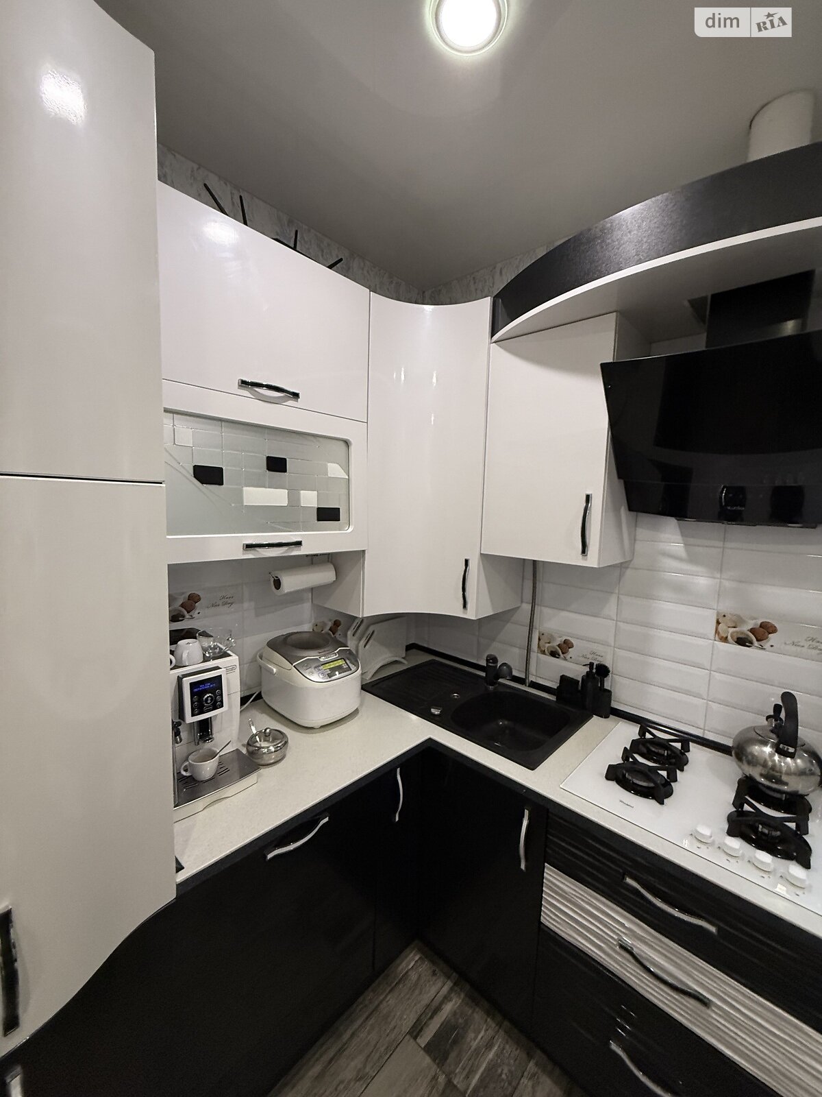 двоповерховий будинок, 116 кв. м, цегла. Продаж у Чернівцях фото 1 двоповерховий будинок, 116 кв. м, цегла. Продаж у Чернівцях фото 1