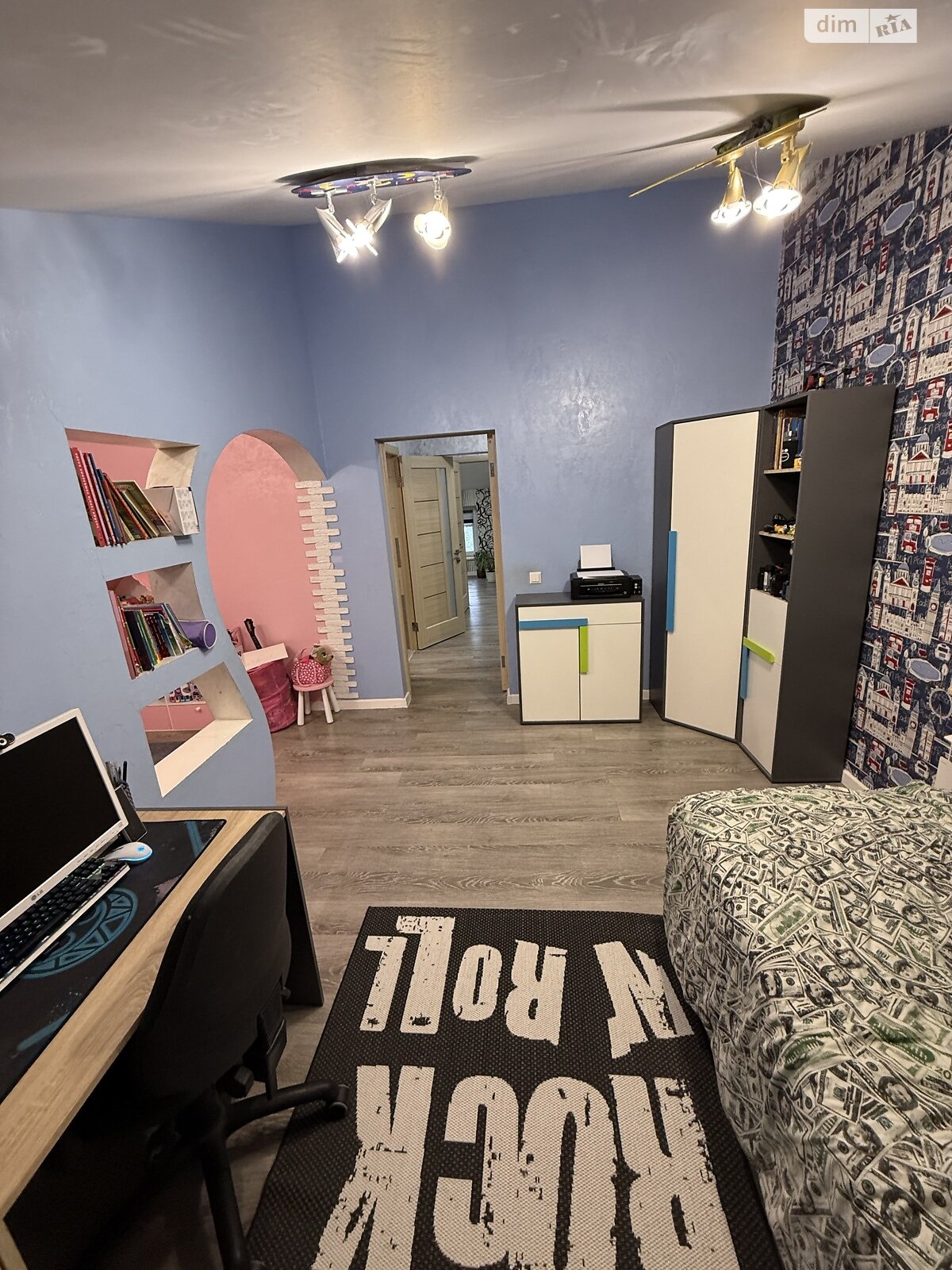 двоповерховий будинок, 116 кв. м, цегла. Продаж у Чернівцях фото 1 двоповерховий будинок, 116 кв. м, цегла. Продаж у Чернівцях фото 1