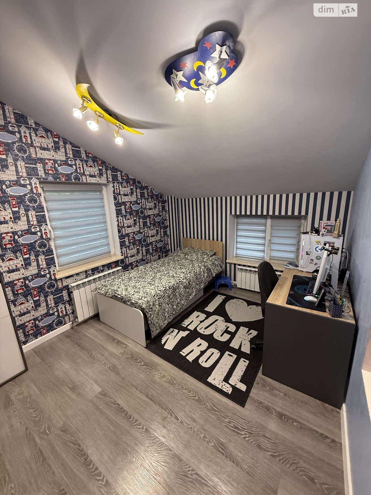 двоповерховий будинок, 116 кв. м, цегла. Продаж у Чернівцях фото 1 двоповерховий будинок, 116 кв. м, цегла. Продаж у Чернівцях фото 1
