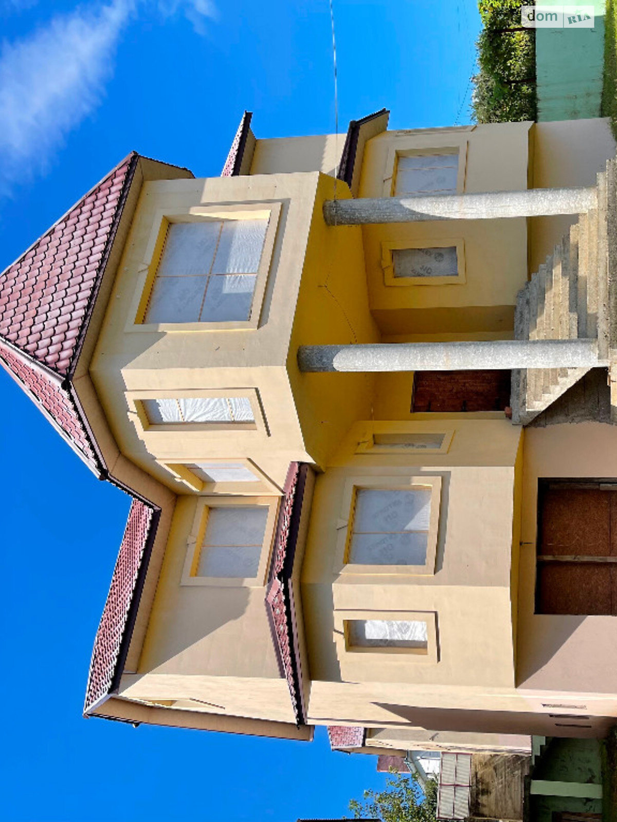 трехэтажный дом с мансардой, 280 кв. м, кирпич. Продажа в Черновцах район Гарячий Урбан фото 1