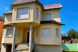 трехэтажный дом с мансардой, 480 кв. м, кирпич. Продажа в Черновцах район Гарячий Урбан фото 2