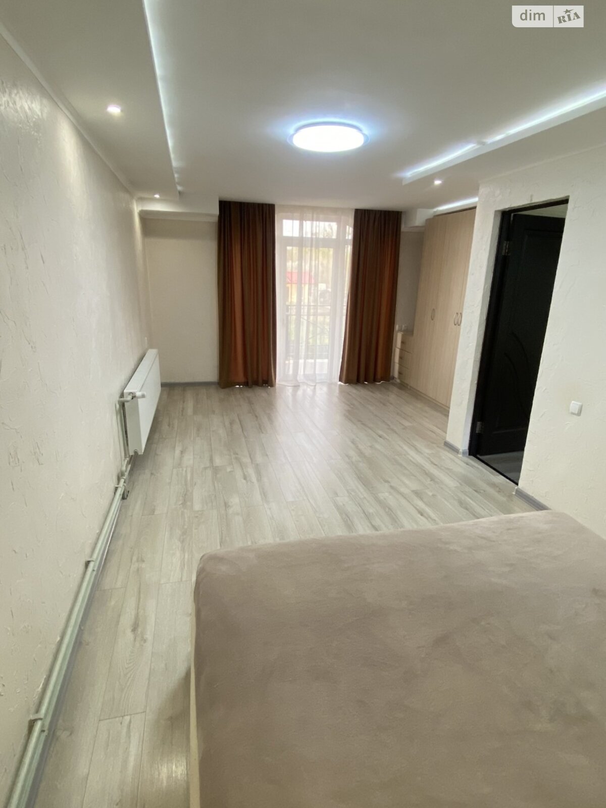 двухэтажный дом с ремонтом, 108 кв. м, кирпич. Продажа в Черновцах район Кемпинг фото 1 двухэтажный дом с ремонтом, 108 кв. м, кирпич. Продажа в Черновцах район Кемпинг фото 1