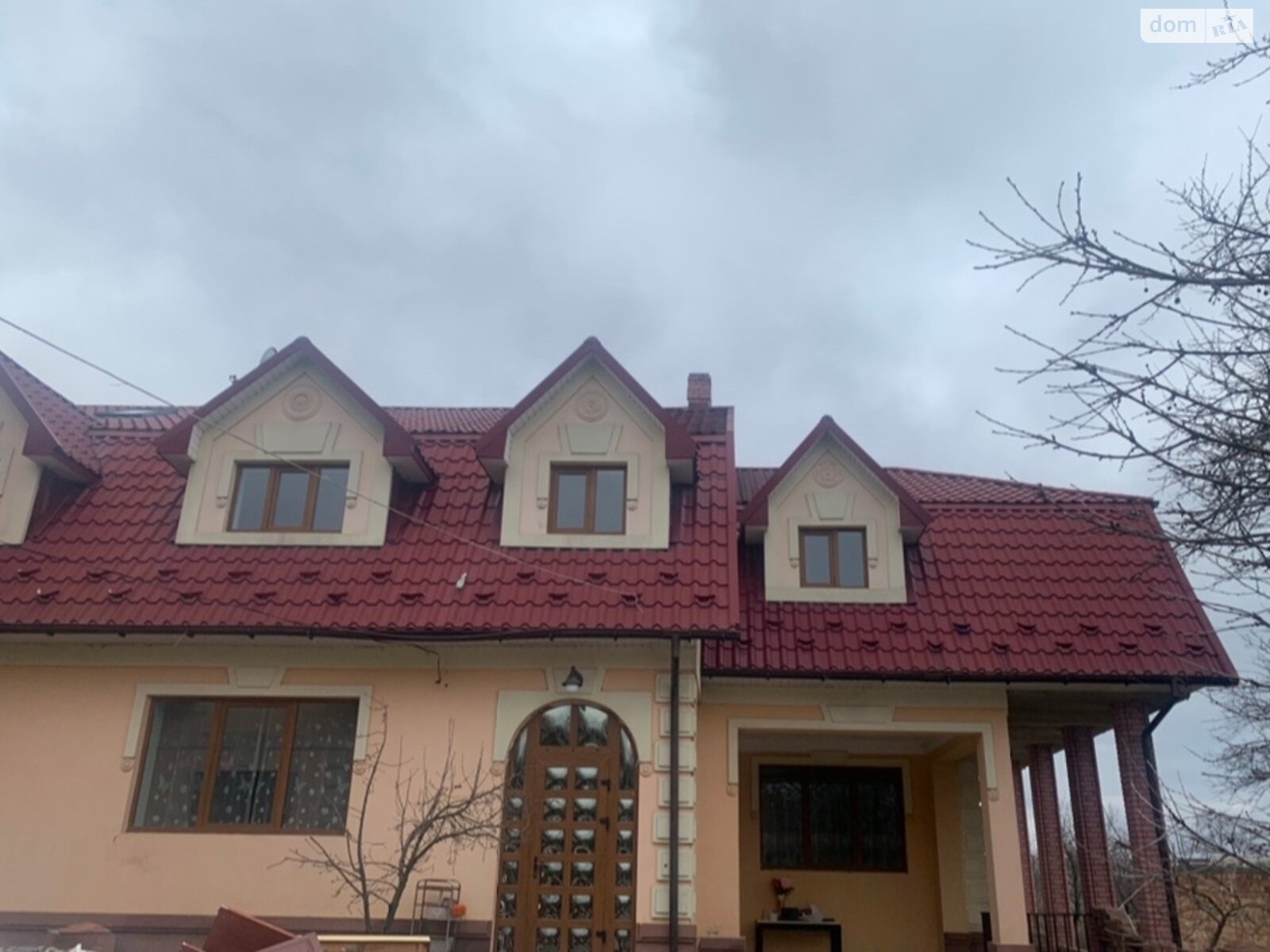 Продажа части дома в Черновцах, улица Кобзарская, район Кемпинг, 10 комнат фото 1