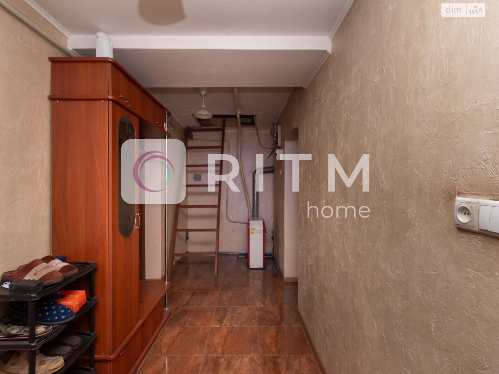 одноповерховий будинок з гаражем, 100 кв. м, цегла. Продаж в Чернівцях, район Кемпінг фото 1 одноповерховий будинок з гаражем, 100 кв. м, цегла. Продаж в Чернівцях, район Кемпінг фото 1