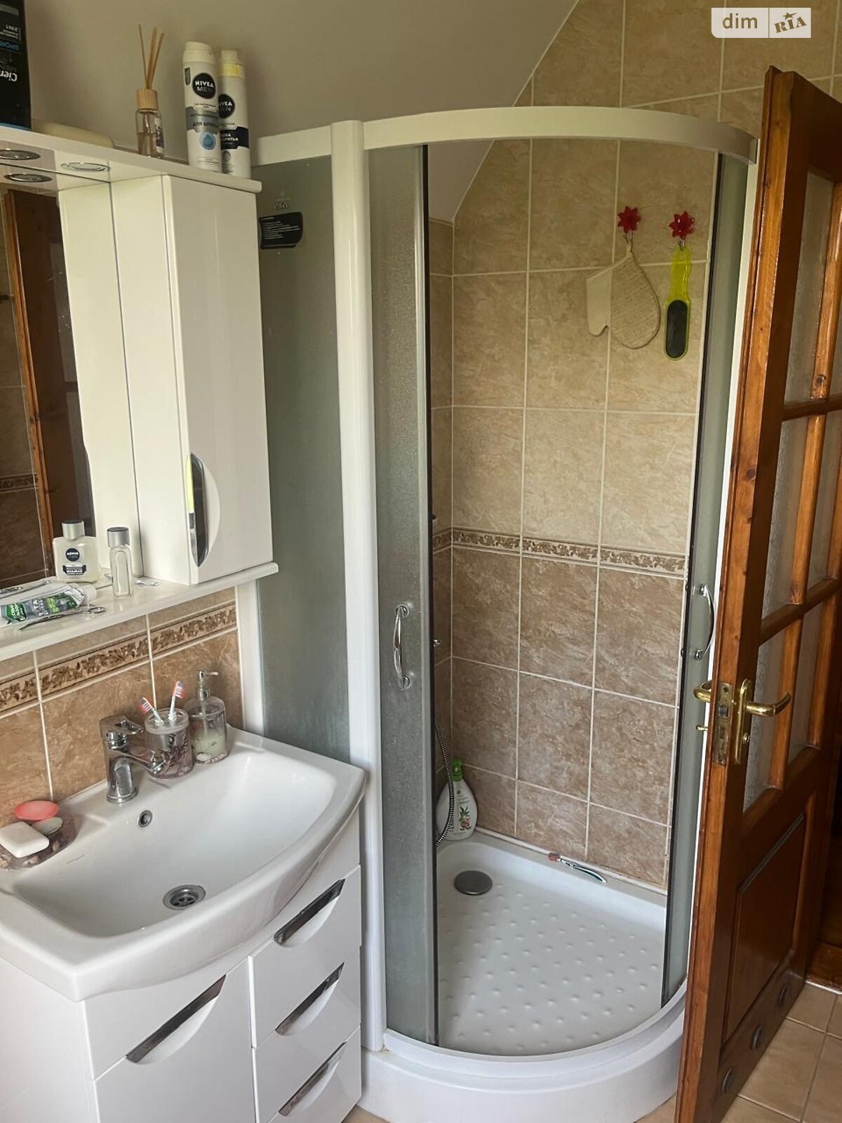 двухэтажный дом, 105 кв. м, кирпич. Продажа в Черновцах район Клокучка фото 1