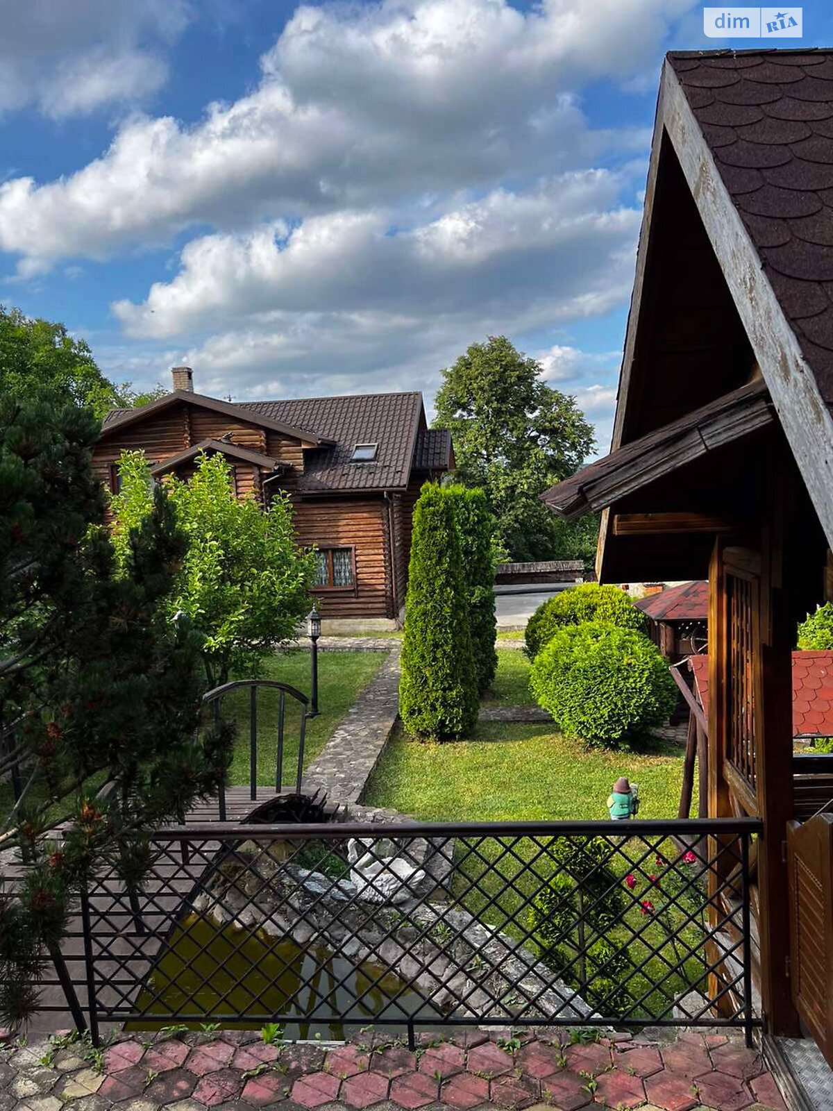 двухэтажный дом с балконом, 150.9 кв. м, сруб. Продажа в Черновцах район Первомайский фото 1