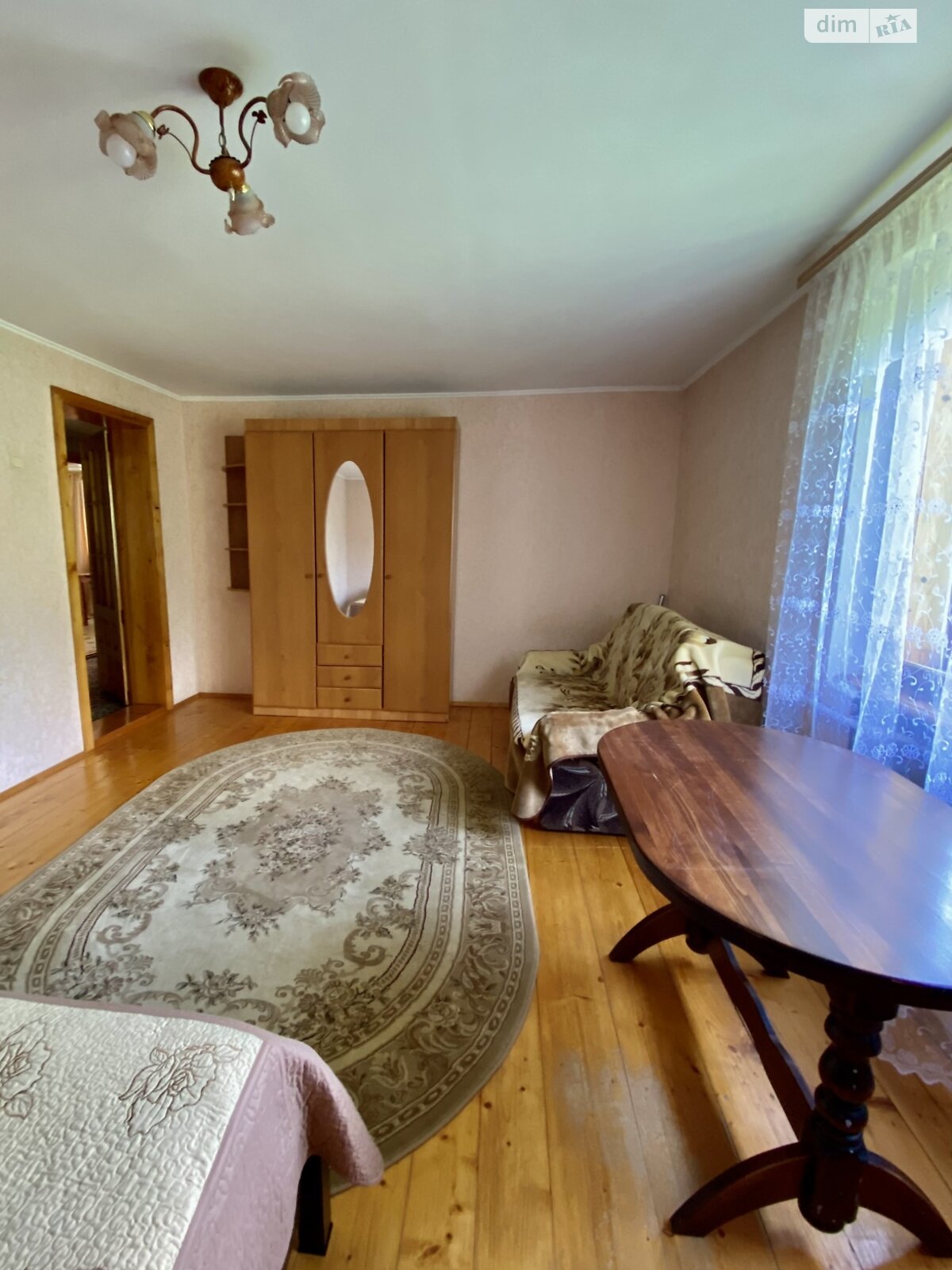 двоповерховий будинок, 161 кв. м, цегла. Продаж в Чернівцях, район Першотравневий фото 1 двоповерховий будинок, 161 кв. м, цегла. Продаж в Чернівцях, район Першотравневий фото 1