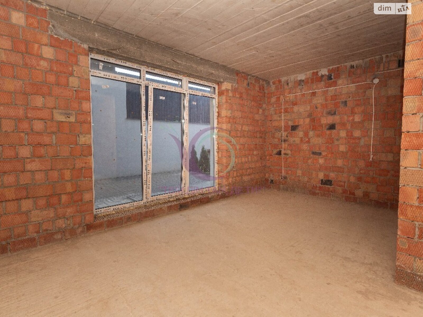 трехэтажный дом с балконом, 170 кв. м, кирпич. Продажа в Черновцах район Первомайский фото 1 трехэтажный дом с балконом, 170 кв. м, кирпич. Продажа в Черновцах район Первомайский фото 1