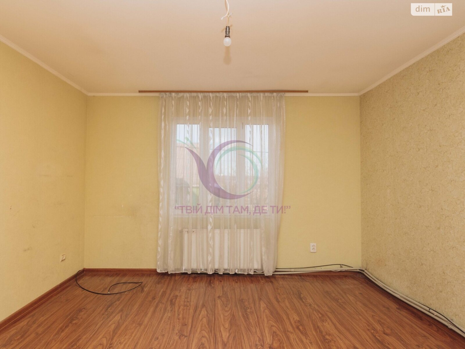 двухэтажный дом с мебелью, 110 кв. м, кирпич. Продажа в Черновцах район Первомайский фото 1