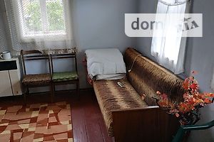 одноэтажный дом с гаражом, 80 кв. м, кирпич саманный. Продажа в Черновцах район Пригородная зона фото 2