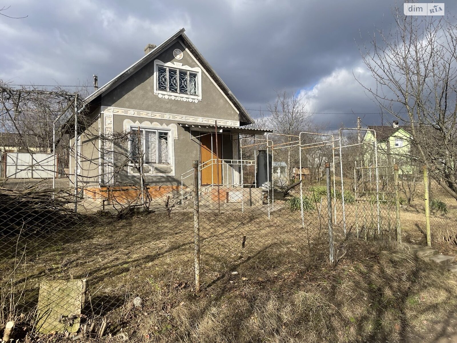 двухэтажный дом с мансардой, 76.1 кв. м, кирпич. Продажа в Черновцах район Роша фото 1 двухэтажный дом с мансардой, 76.1 кв. м, кирпич. Продажа в Черновцах район Роша фото 1