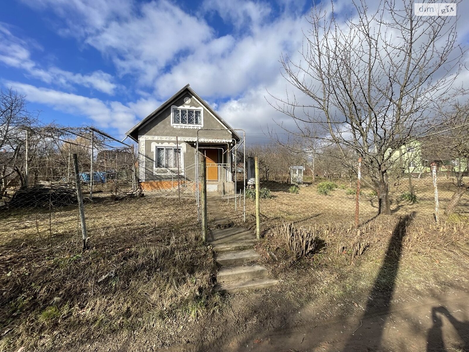 двухэтажный дом с мансардой, 76.1 кв. м, кирпич. Продажа в Черновцах район Роша фото 1 двухэтажный дом с мансардой, 76.1 кв. м, кирпич. Продажа в Черновцах район Роша фото 1