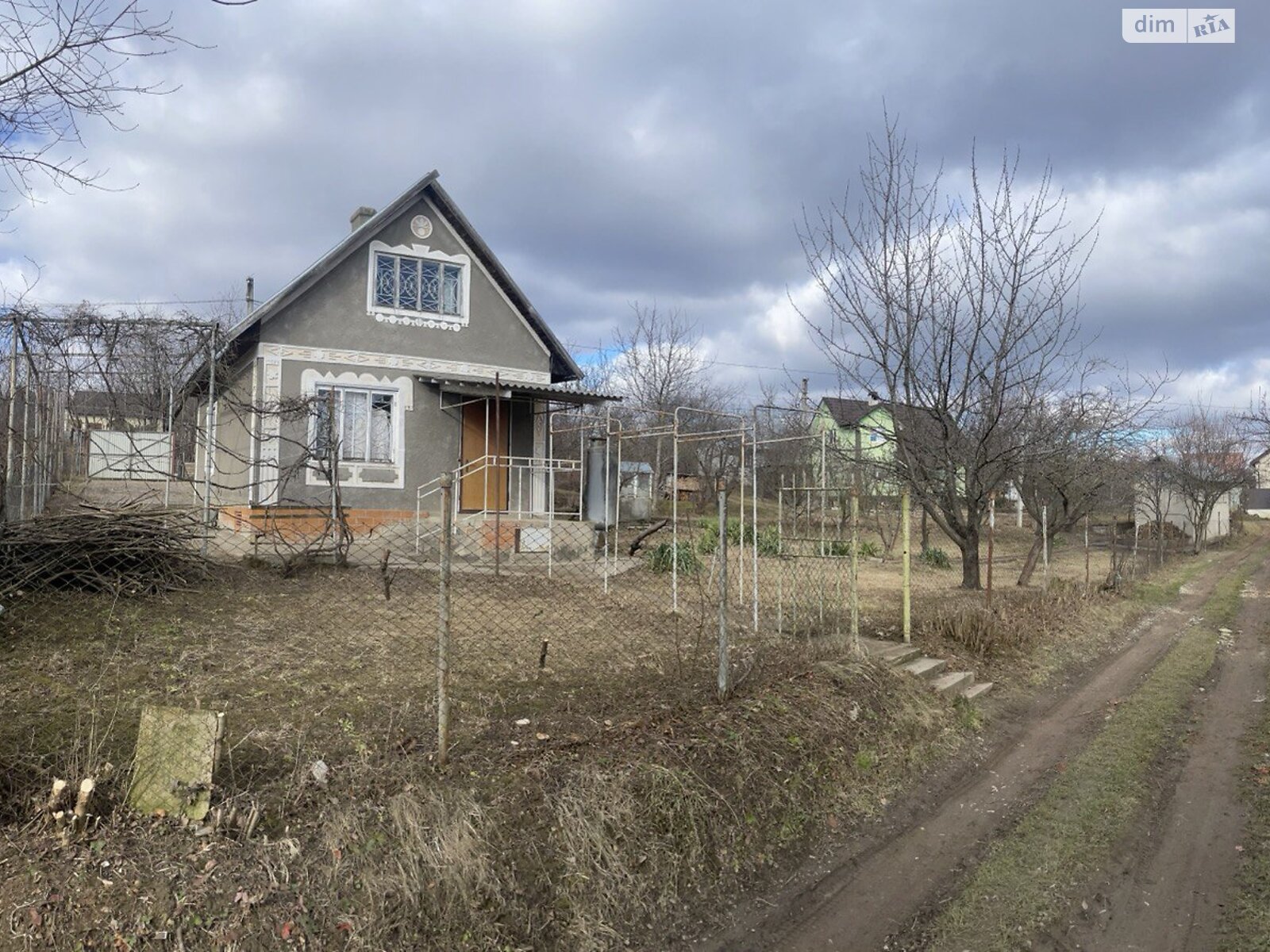 двухэтажный дом с мансардой, 76.1 кв. м, кирпич. Продажа в Черновцах район Роша фото 1 двухэтажный дом с мансардой, 76.1 кв. м, кирпич. Продажа в Черновцах район Роша фото 1