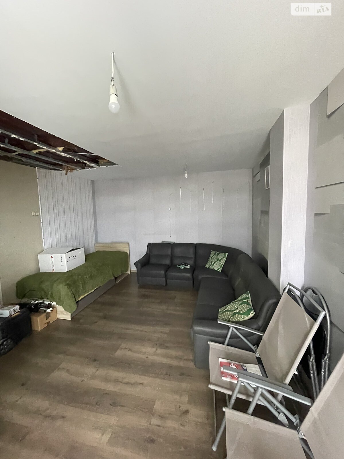 двоповерховий будинок з гаражем, 248 кв. м, цегла. Продаж в Чернівцях, район Роша фото 1 двоповерховий будинок з гаражем, 248 кв. м, цегла. Продаж в Чернівцях, район Роша фото 1