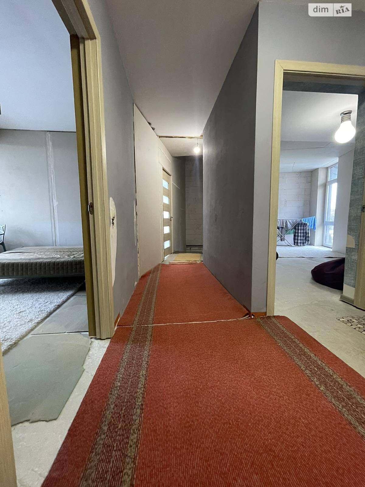 двоповерховий будинок з гаражем, 248 кв. м, цегла. Продаж в Чернівцях, район Роша фото 1 двоповерховий будинок з гаражем, 248 кв. м, цегла. Продаж в Чернівцях, район Роша фото 1