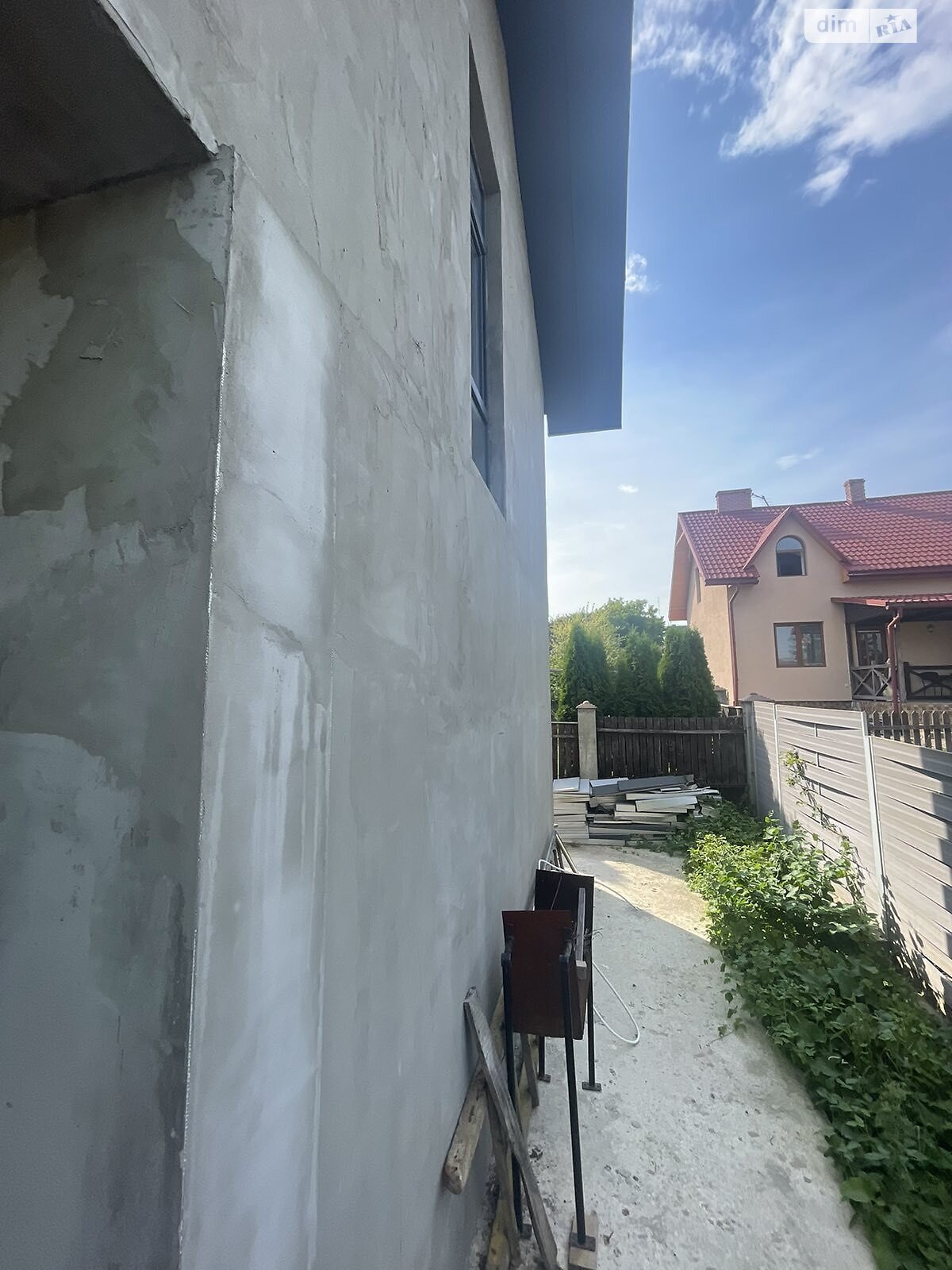 двоповерховий будинок з гаражем, 248 кв. м, цегла. Продаж в Чернівцях, район Роша фото 1 двоповерховий будинок з гаражем, 248 кв. м, цегла. Продаж в Чернівцях, район Роша фото 1
